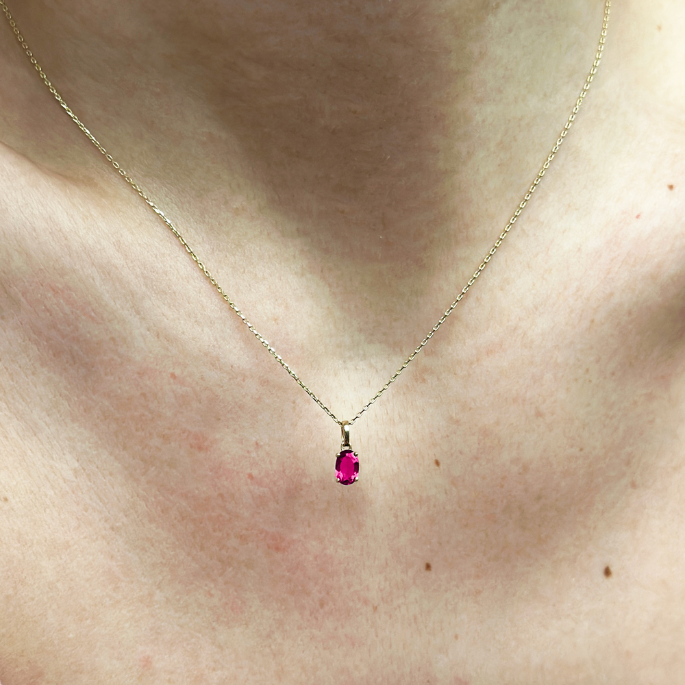 колие жълто злато с камък рубин ruby