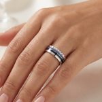 Пръстен бяло злато със сини камъни NOIR SAPPHIRE