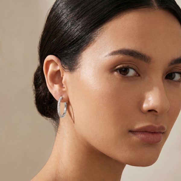 Халки бяло злато с цирконии Crystal Line Hoops – елегантен модел