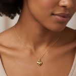 Златна висулка сърце Golden Heart