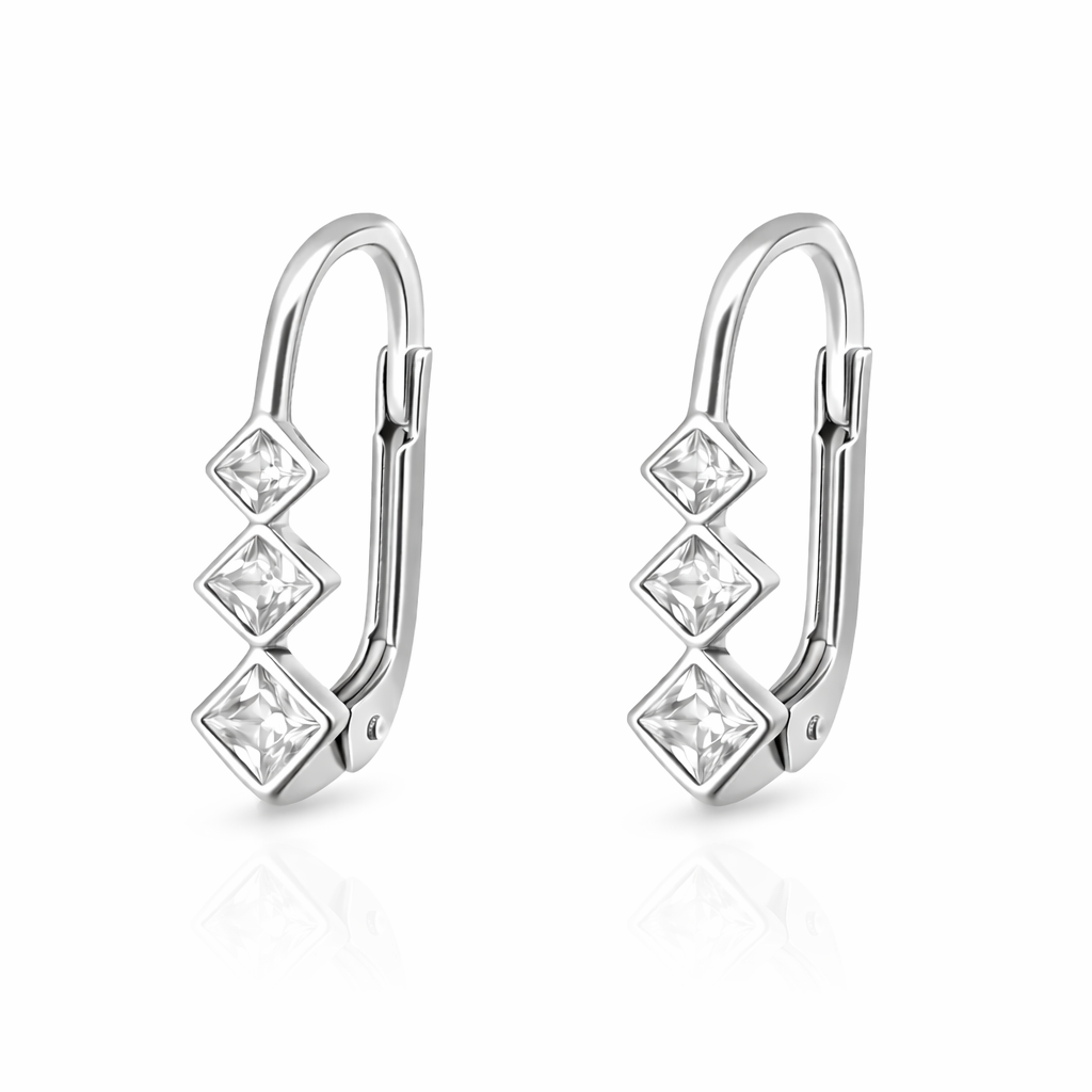 Висящи обеци бяло злато с три камъка закопчаване тип кукичка JAKI.