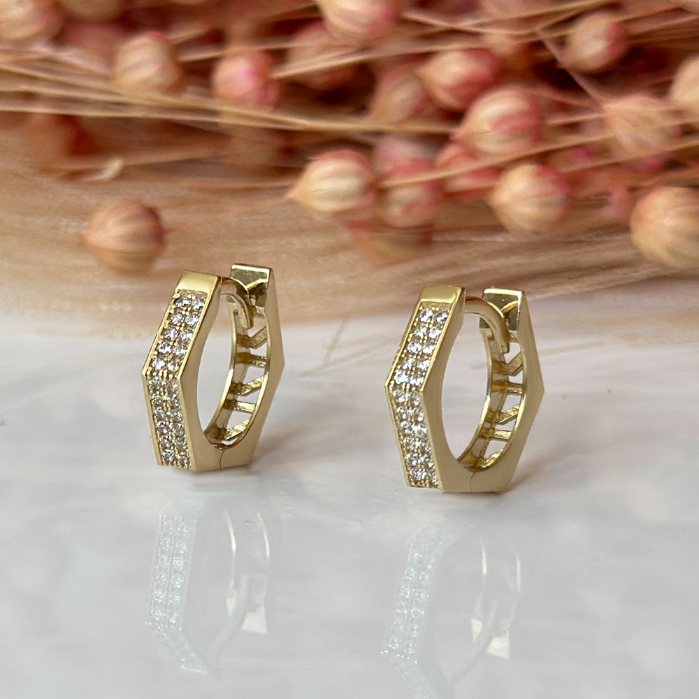 Обеци халки шестограм с камъни циркон