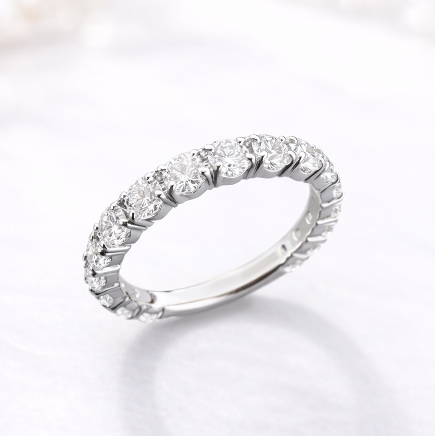 Диамантена халка с платина . Платина с диаманти