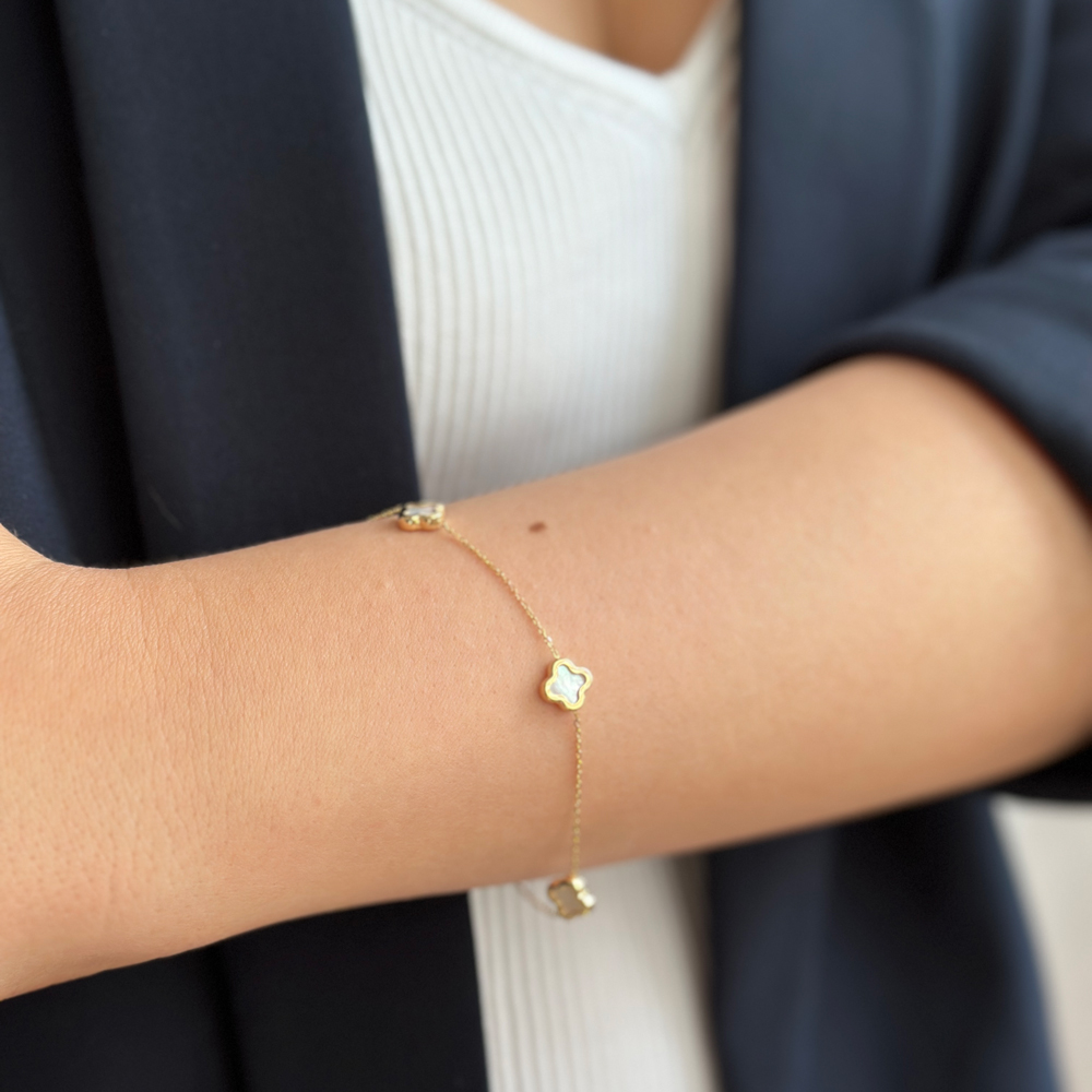 Златна гривна Clover Van Cleef от жълто злато с камъни перламута