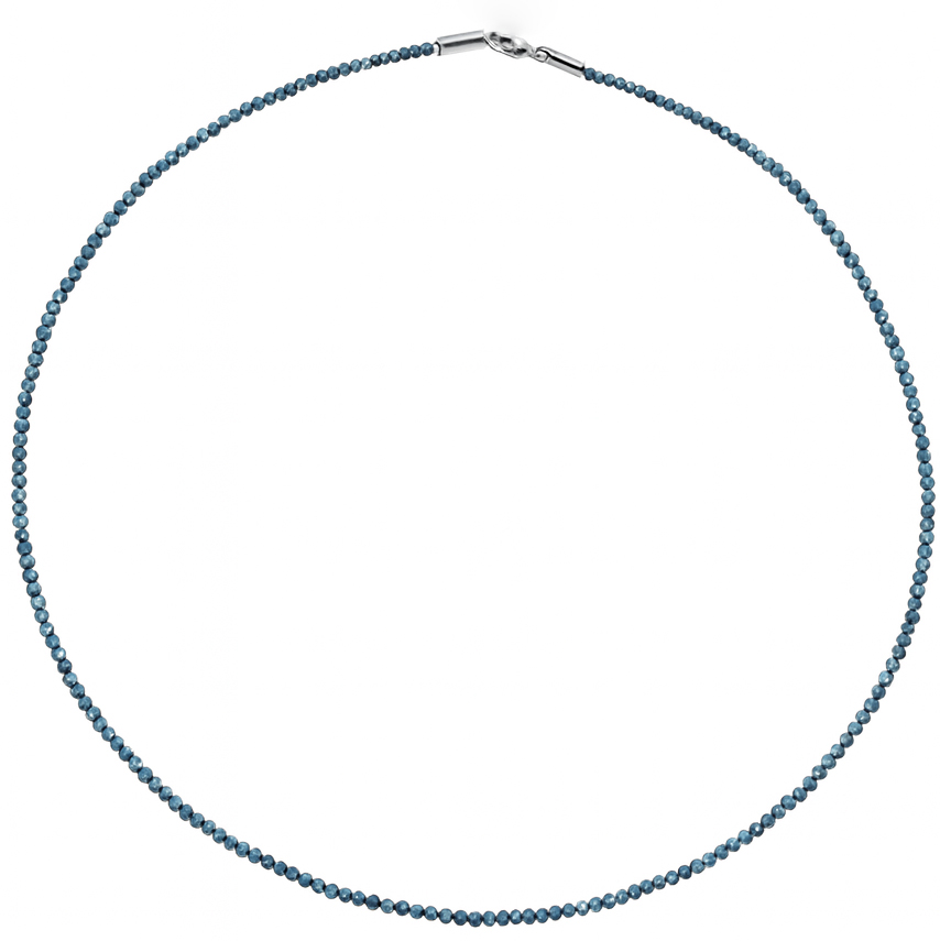 Колие тип чокър със сини диаманти