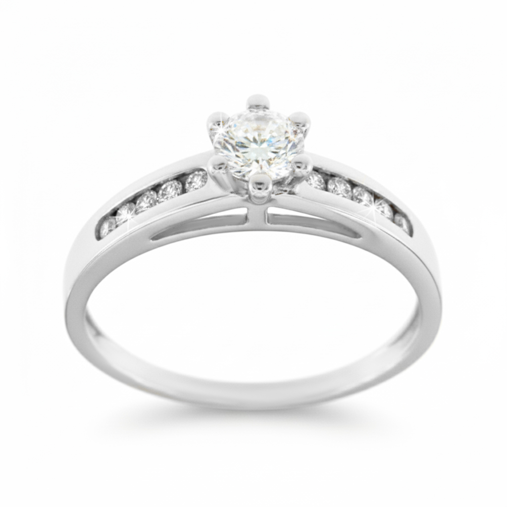 Златен годежен пръстен от бяло злато с един централен камък със 6 щифта и 5 странизчни