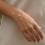 Гривна от бяло злато с жълти сърца