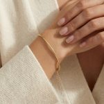 Златна гривна GOLD LINE